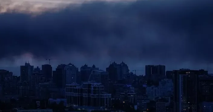 Ukraynada müharibə: 15000 ölən, 40600 yaralanan...