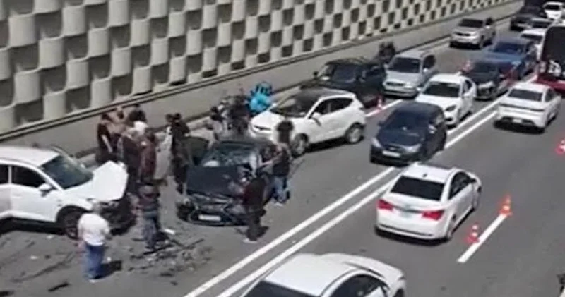“Gənclik” metrosunun yaxınlığında qəza oldu Video