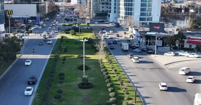 Tbilisi prospektində hərəkəti rahatlaşdıracaq yeni dəyişikliklər edildi