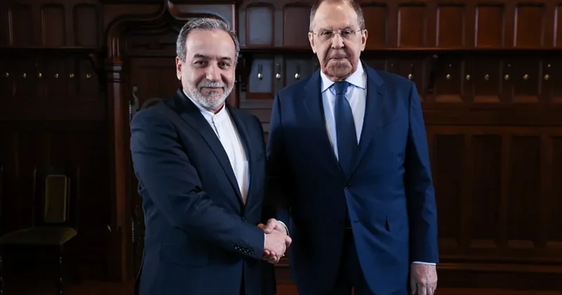 Lavrov və Əraqçi Yaxın Şərqdəki münaqişənin nizamlanmasını müzakirə ediblər