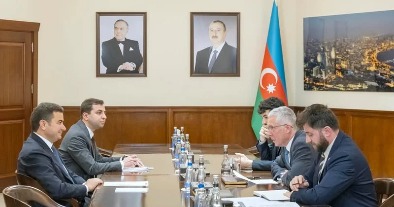 AZAL и Великобритания обсудили развитие авиационного сотрудничества