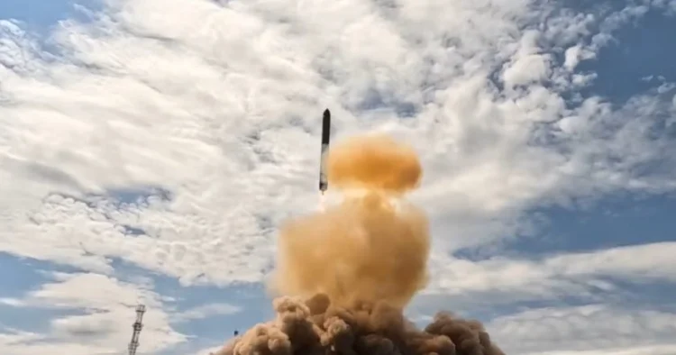 Qərb Putinin ən güclü nüvə raketinə əhəmiyyət vermədi