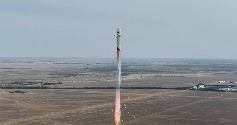 Китай успешно испытал ракету Zhuque 2E