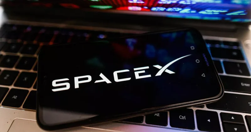 Пентагону и NASA поручено проверить контракты с компанией Маска