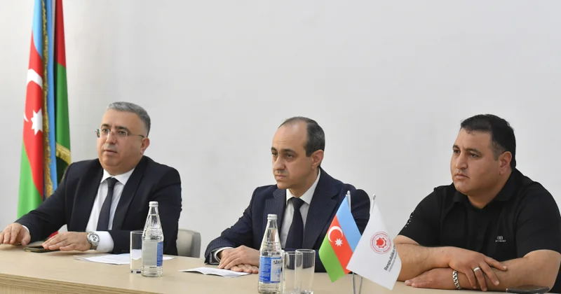 Respublika Qan Bankında Ümumdünya Qan Donoru Günü münasibətilə tədbir keçirilib