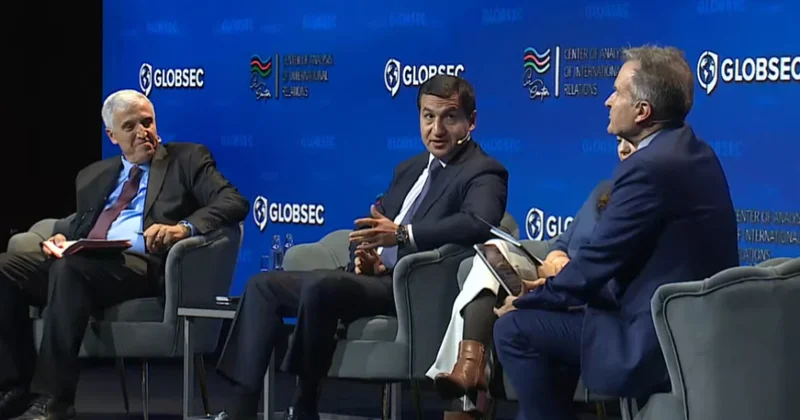 Hikmət Hacıyev: Yaşıl dəhliz Azərbaycanın şərq qərb enerji bağlantısının yeni mərhələsidir