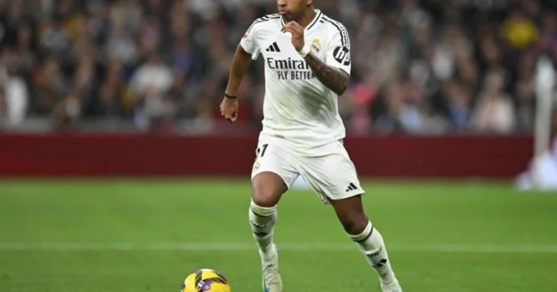 Real ın futbolçusu Arsenal a keçməyəcək
