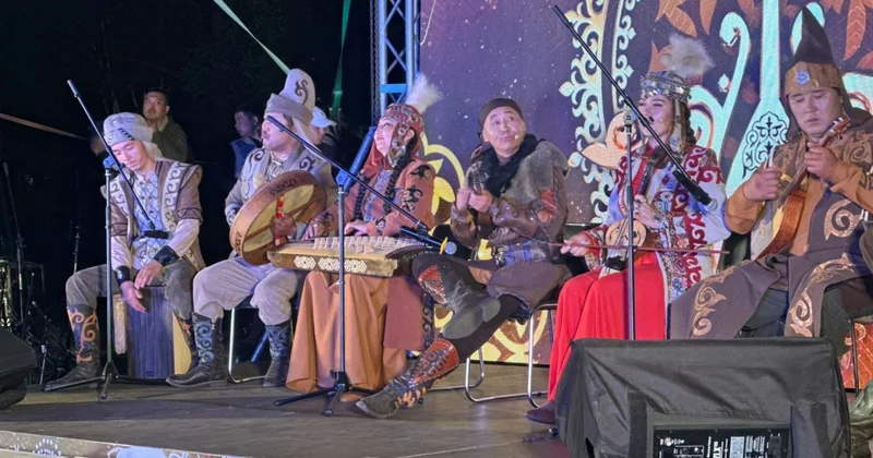 Qazaxıstanda “Altay Türk dünyasının qızıl beşiyi” beynəlxalq festivalı keçirilir