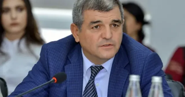 Deputat Fazil Mustafanın evində XEYİR İŞ