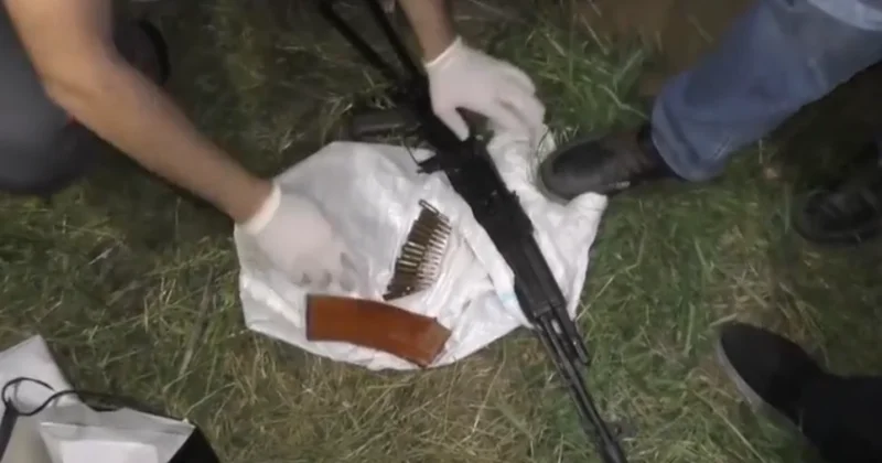 Qazax sakinlərində silah və narkotik aşkarlanıb VİDEO