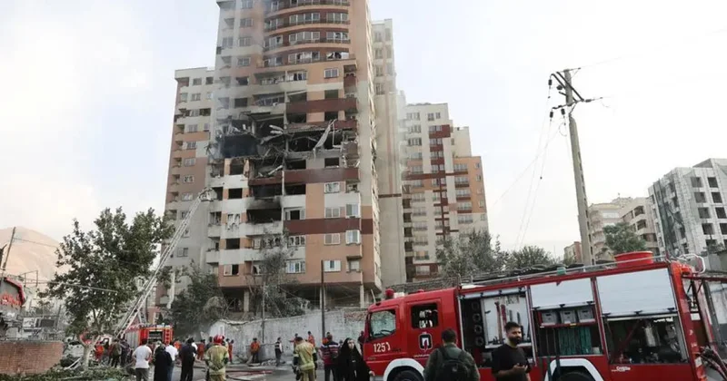 В Иране обрушился жилой дом после удара Израиля: погибли 60 человек, 20 из них дети
