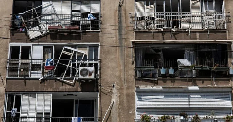 Konsul İranın hücumu nəticəsində yaralandı