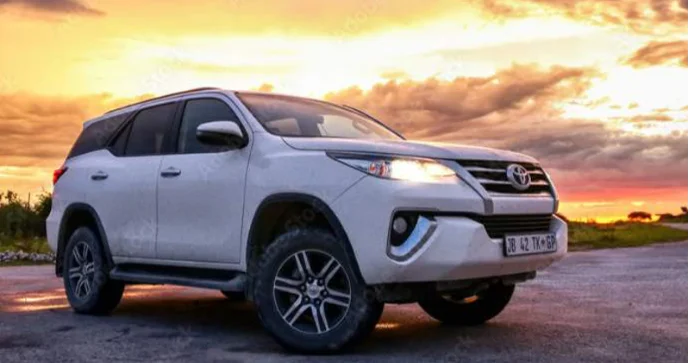Bu institut “Toyota” aldı 200 minə yaxın pul ödədi