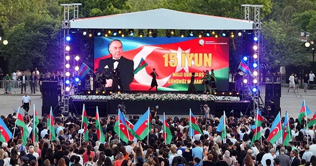 Nizami rayonunda bayram konserti təşkil edilib Fotolar