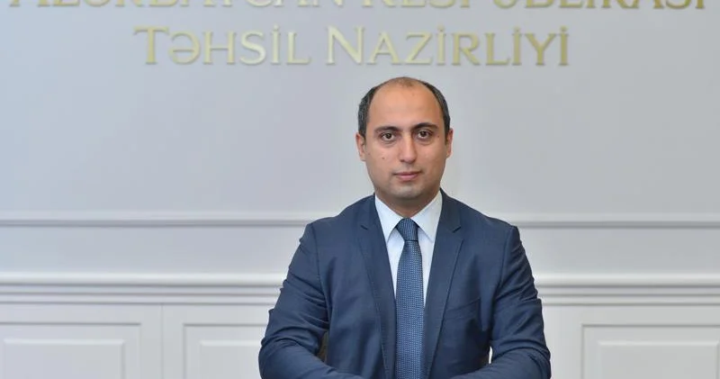 Nazir məzunları təbrik etdi FOTO