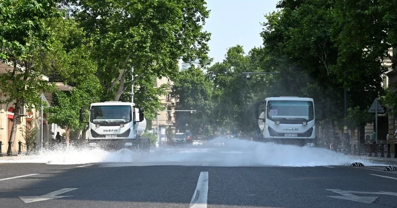 Bakıda sanitar təmizlik işləri aparılır FOTO
