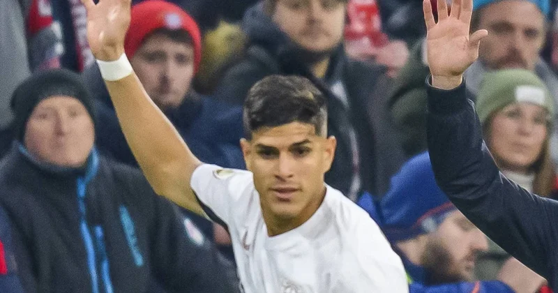 Atletiko Bayer in müdafiəçisini transfer edəcək