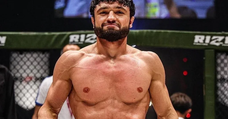 Vüqar Kərəmov “Rizin”də növbəti qələbəsini qazanıb