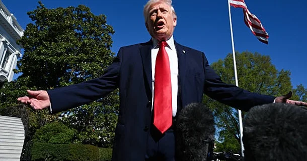 ABŞ Prezidenti Donald Tramp 80 yaşını qeyd edir