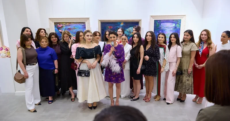 “Woman” sərgisi qadın rəssamların yaradıcılığını əks etdirib