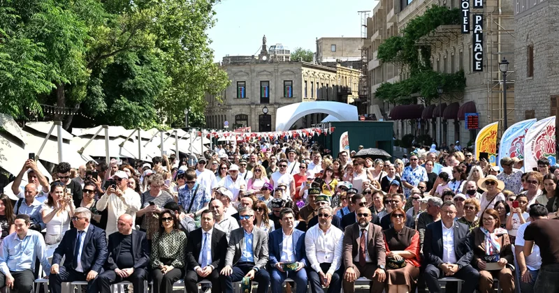 İçərişəhərdə tatar xalqının “Sabantuy” milli bayramı təntənəli şəkildə qeyd olunub