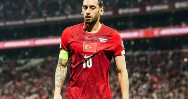 Bəzən şillə yemək ayağa qalxmaq üçün yaxşıdır Çalhanoğlu