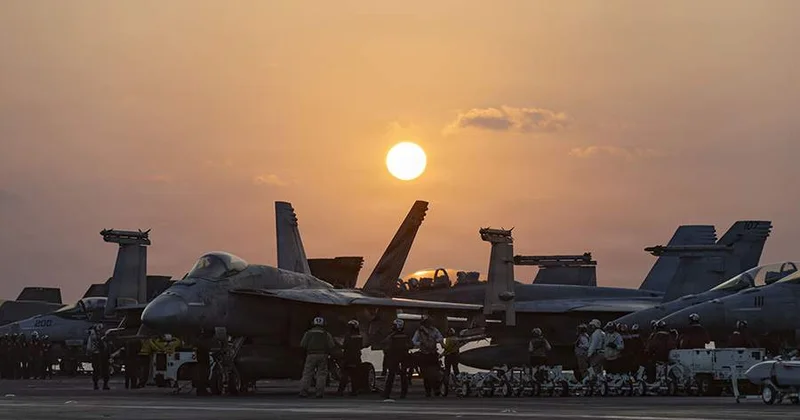 в США разбился истребитель F/A 18 Hornet