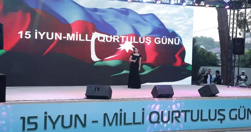 Milli Qurtuluş Gününə həsr olunmuş möhtəşəm bayram konserti