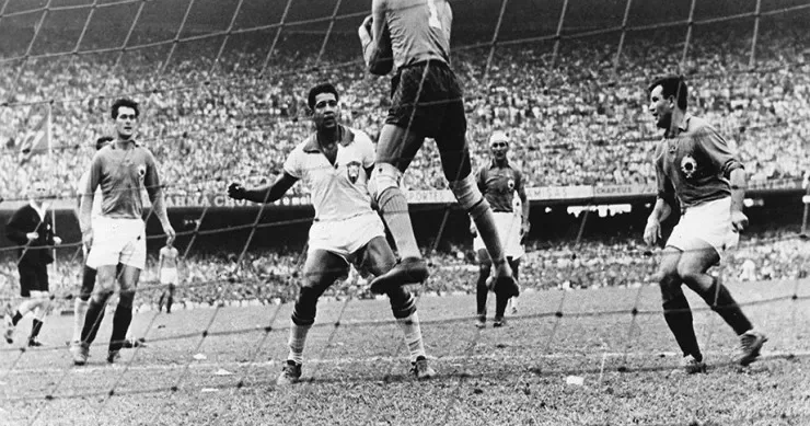 1950 ci il Dünya çempionatı: 12 illik səssizlik, Hindistanın çılpaq ayaqları və Marakana faciəsi