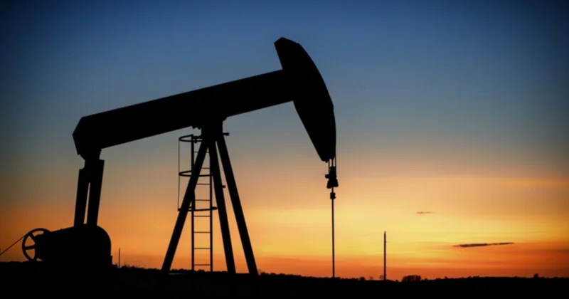 Цены на нефть на мировых биржах снизились