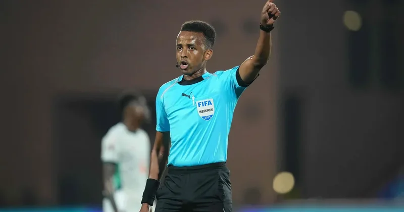 FIFA ABŞ yə buraxılmayan somalili hakim barədə yeni qərar verdi