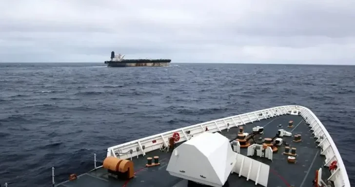 Британия перехватила судно российского теневого флота в Ла Манше
