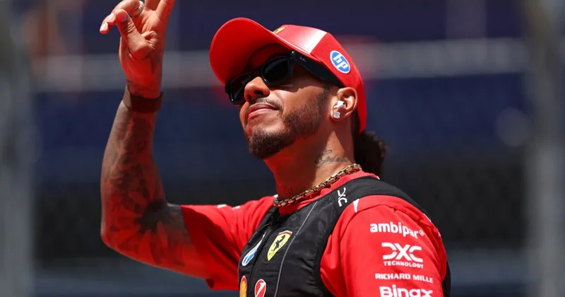 Hemilton “Ferrari“ ilə “Formula 1“də ilk Qran prisini qazandı