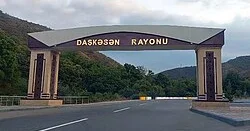 Daşkəsəndə seldən sonra yol çökdü