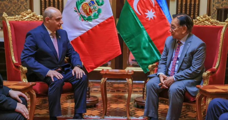 Azərbaycan səfiri Peru Prezidentinin QƏBULUNDA FOTO