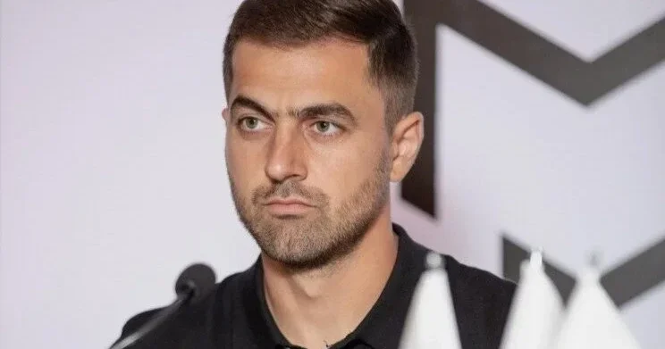 “Şəfa”dan ayrılan Elgiz Kərəmli “Kəpəz”də çalışacaq