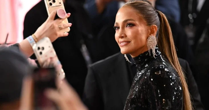 Cennifer Lopez Ben Affleklə ayrılığından danışarkən kövrəlib