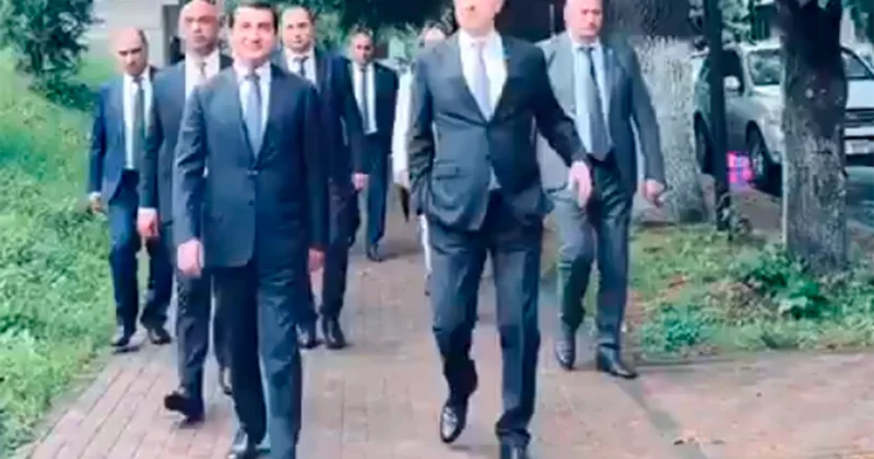 Prezidentin köməkçisi Ermənistanı gəzdi Video