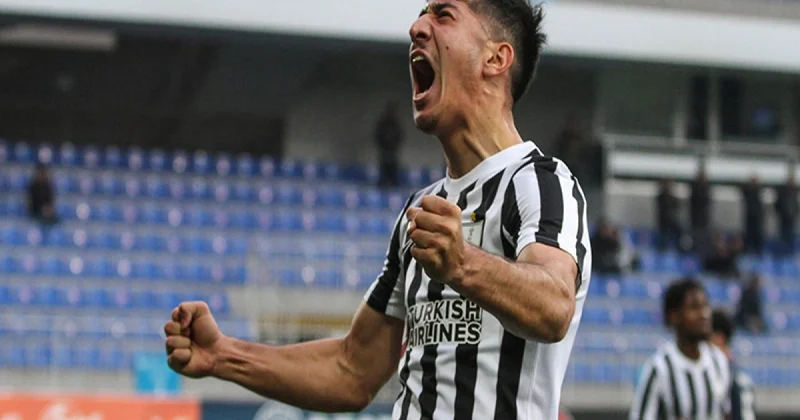 Daha bir yerli futbolçu Neftçi dən ayrıldı