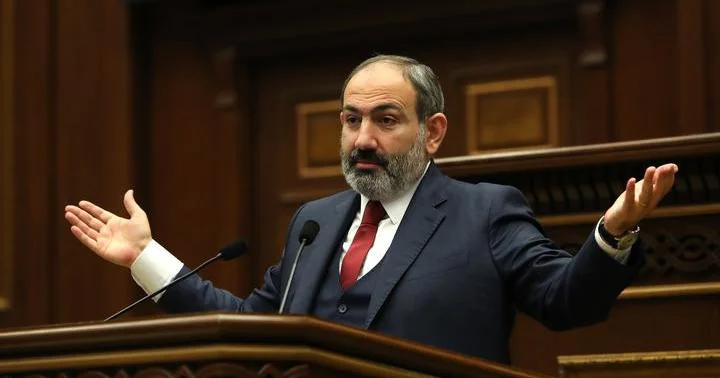 От крайней плоти до крови: противники Пашиняна придумывают версии его происхождения
