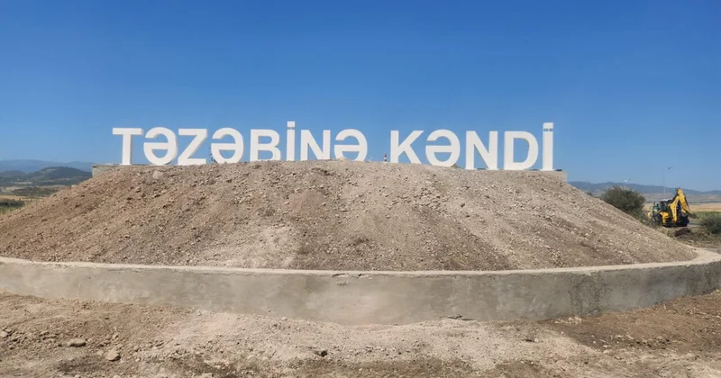 В ходжалинском селе Тезебина 28 семьям вручили ключи от домов ФОТО