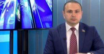 Xalqın taleyini təyin edən Lider