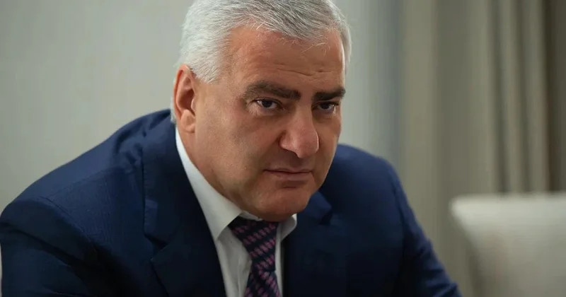 Samvel Karapetyan yeni siyasi komanda formalaşdırmağa başlayıb