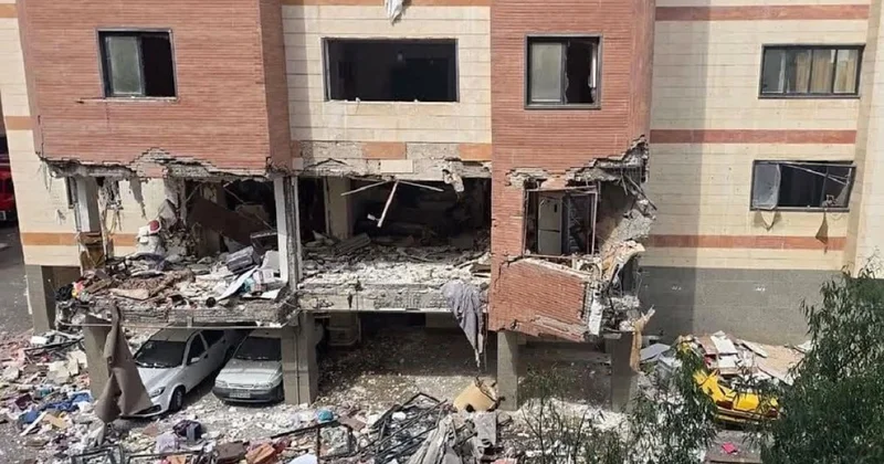 Сильный взрыв в Иране видео