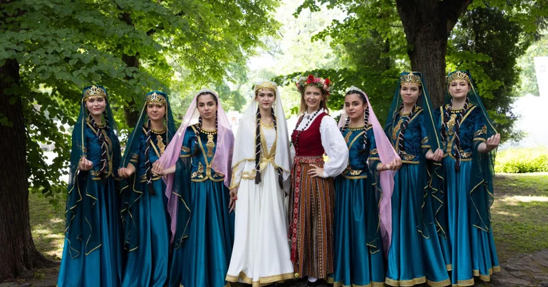 Latviyanın məşhur ənənəvi bayramında ilk dəfə olaraq Azərbaycanın milli rəqsləri təqdim edilib