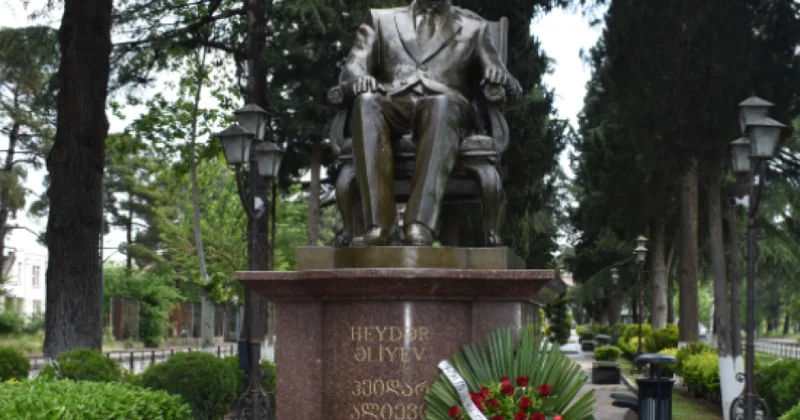 Gürcü siyasətçilər: Heydər Əliyev təkcə Azərbaycan xalqının deyil, bütövlükdə Qafqazın sülh və əməkdaşlığına töhfə verən böyük dövlət xadimidir
