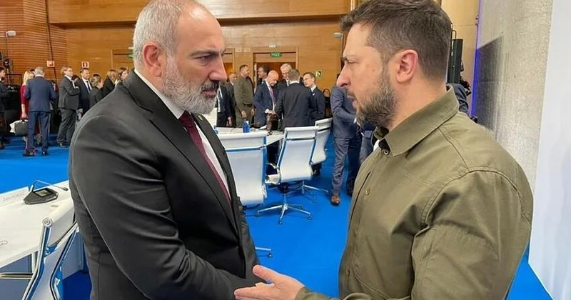 Paşinyan Zelenskinin yolu ilə gedir: Seçim erməni xalqınındır Vodolatski