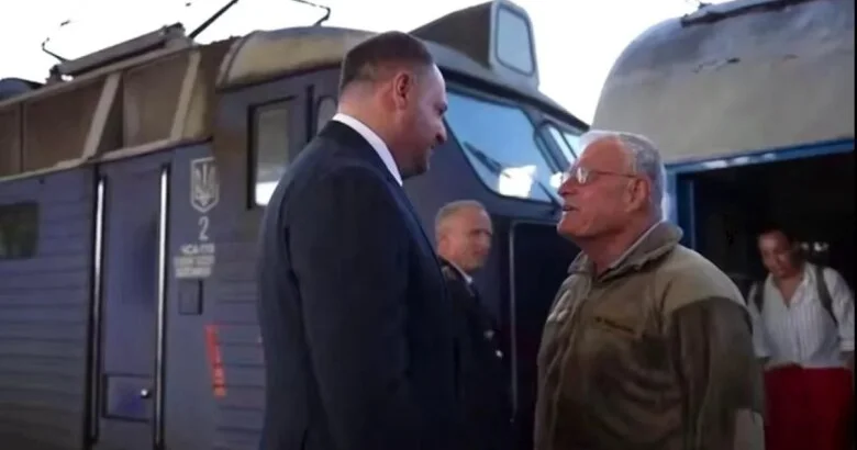 Trampın xüsusi nümayəndəsi Kiyevdə: Güc yolu ilə sülh prinsipi işə düşə bilər