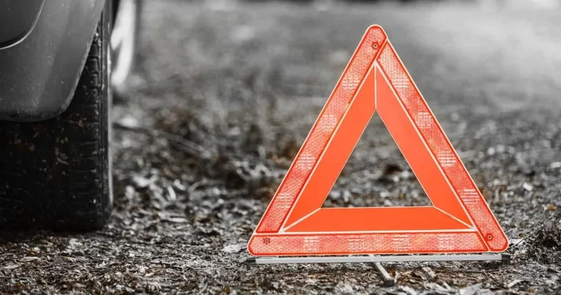 Şəkidə yol qəzasında sürücü ölüb: 81 yaşlı qardaşı xəsarət alıb