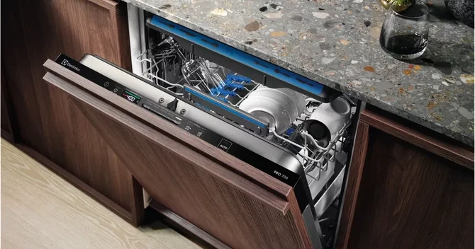 Electrolux qabyuyan maşınları: mətbəxinizdə rahatlığın yeni üzvü